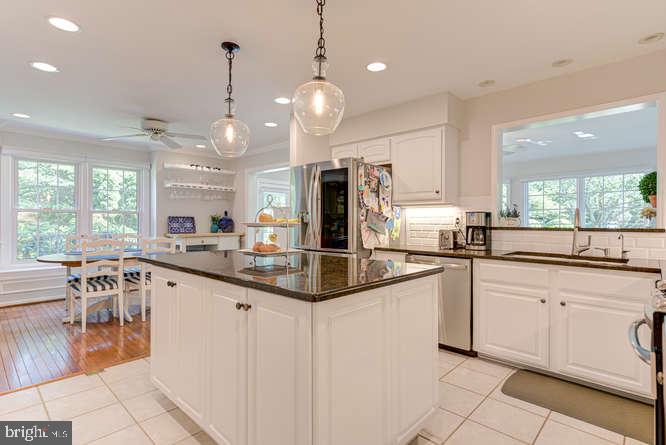 FOXVALE FARM - Residential Lease