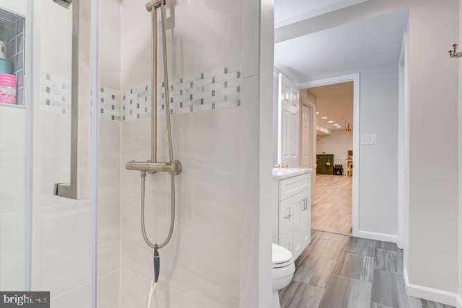 FOXVALE FARM - Residential Lease