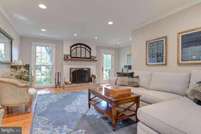 FOXVALE FARM - Residential Lease