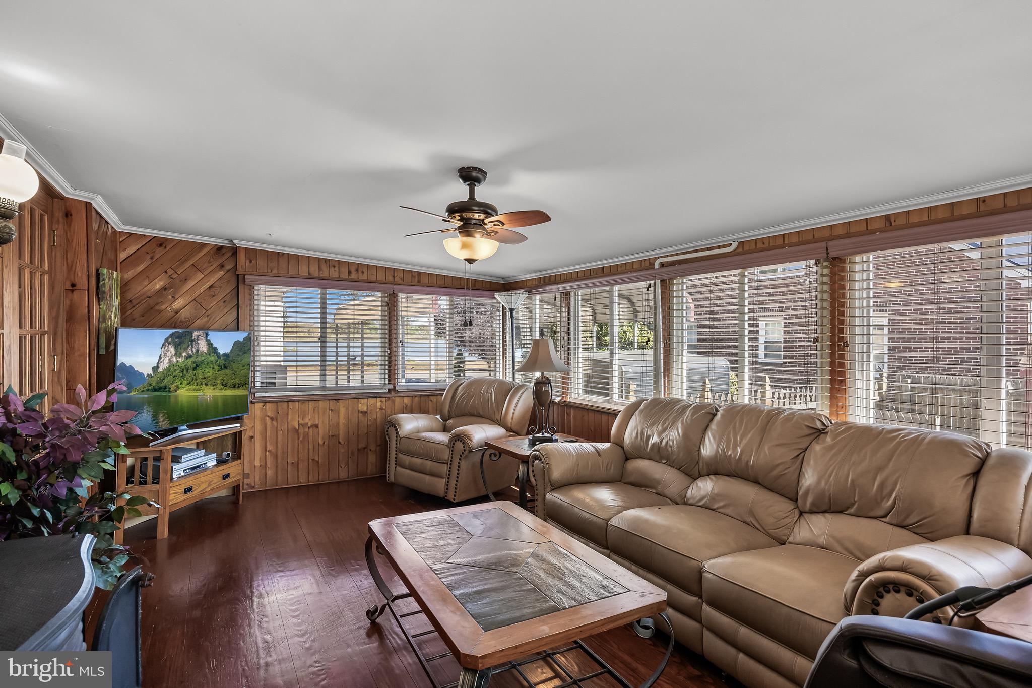 512 RIVER DRIVE