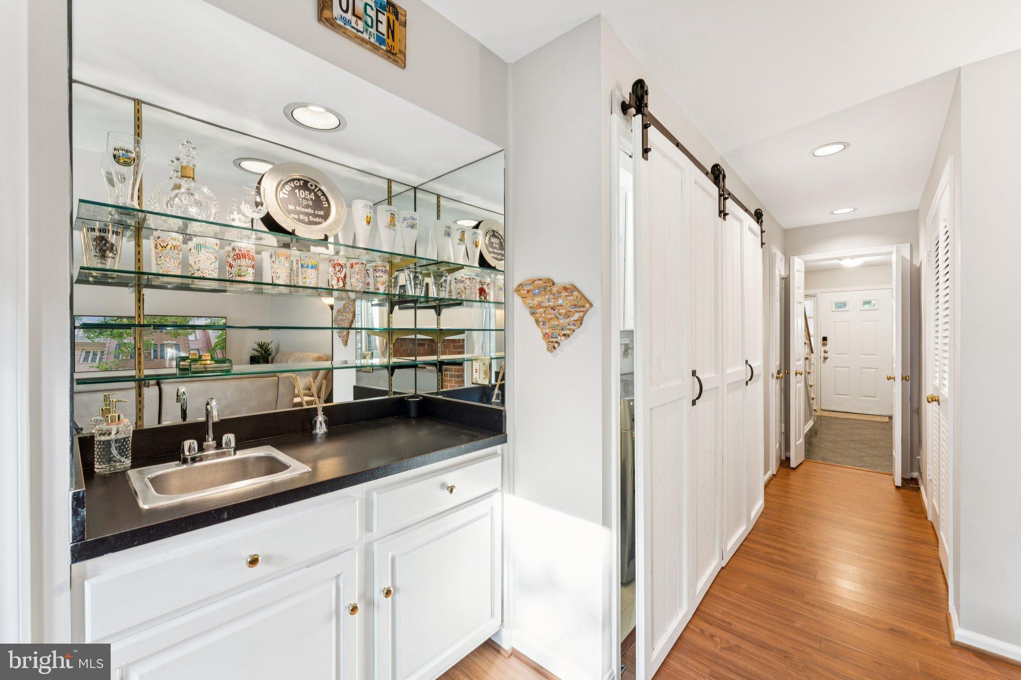 5106 HERITAGE LANE