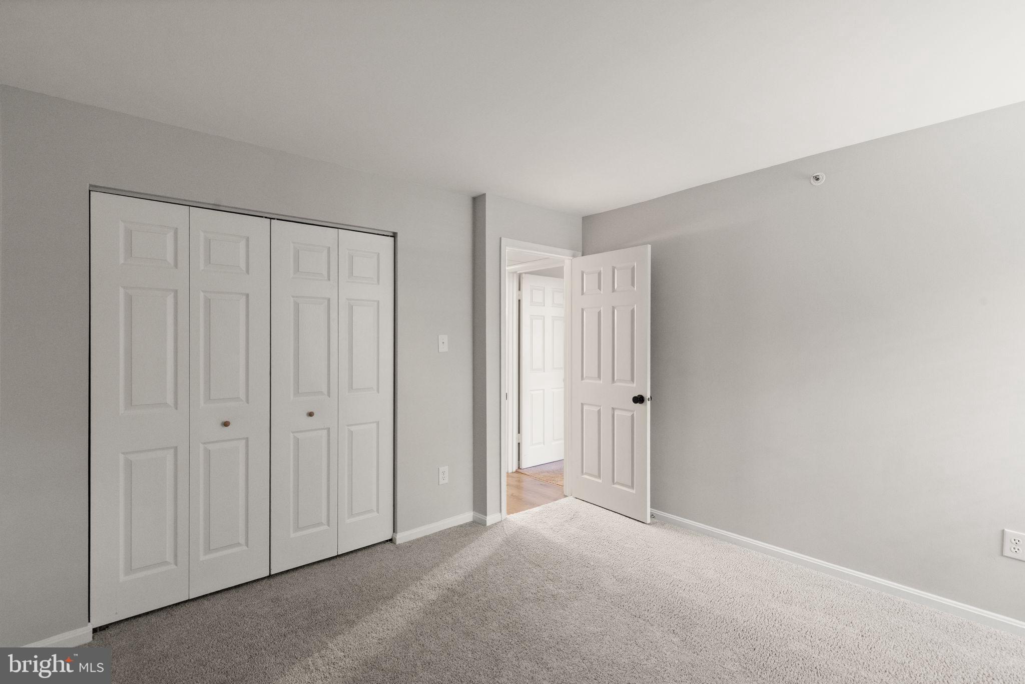 THE POINTE - Residential Lease