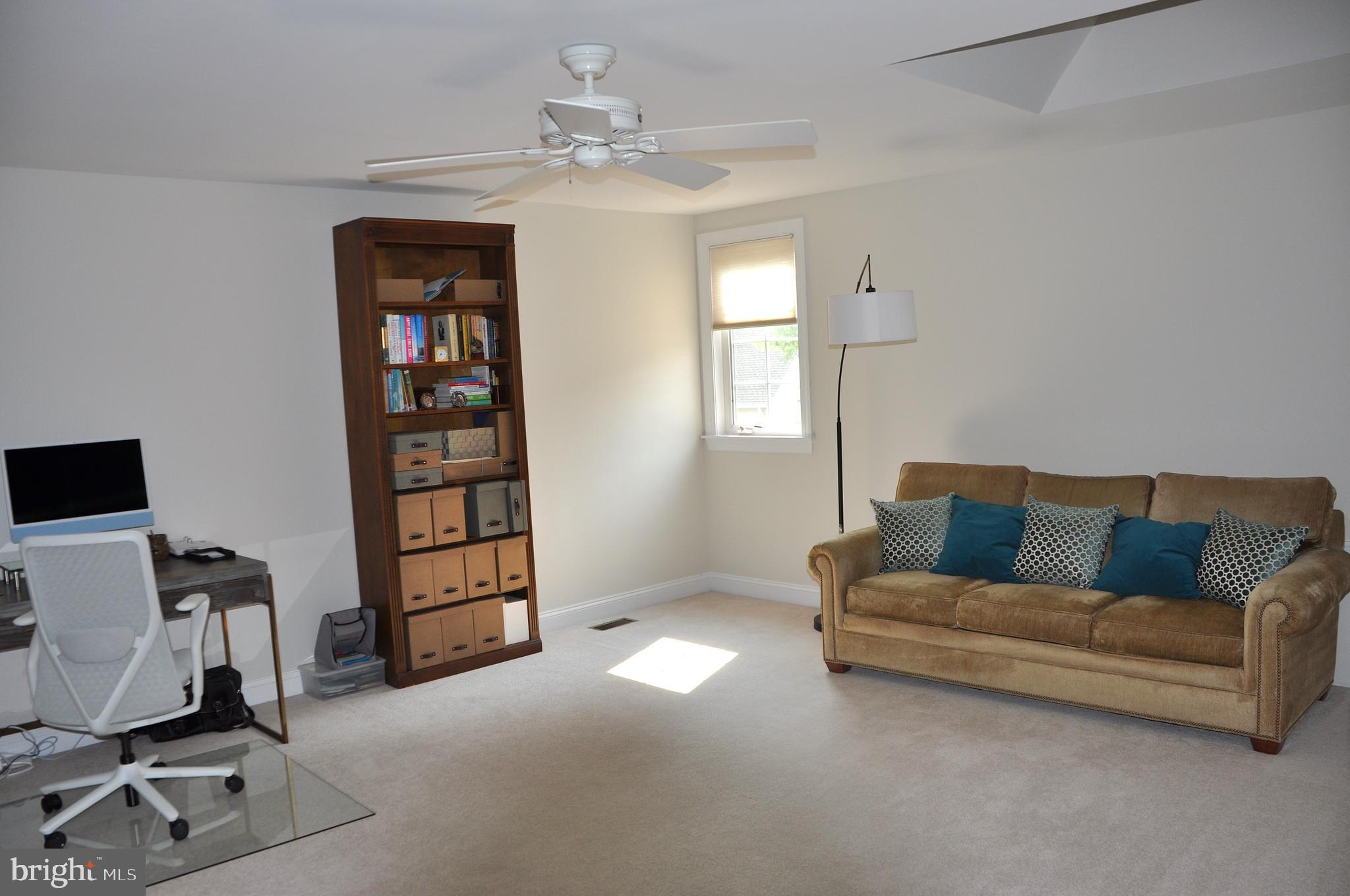 BLUE BELL CC - Residential Lease