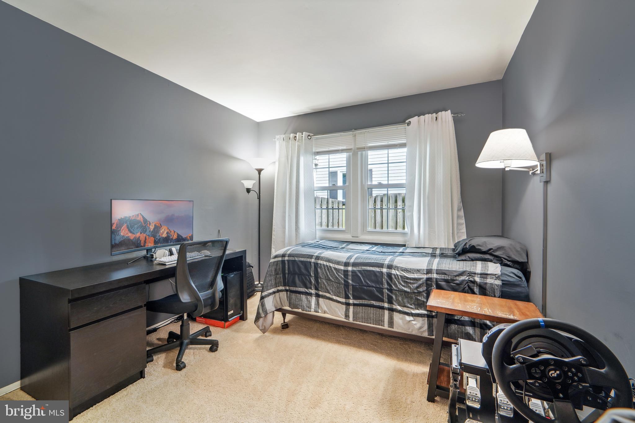 CROFTON TOWNE/PARK - Residential