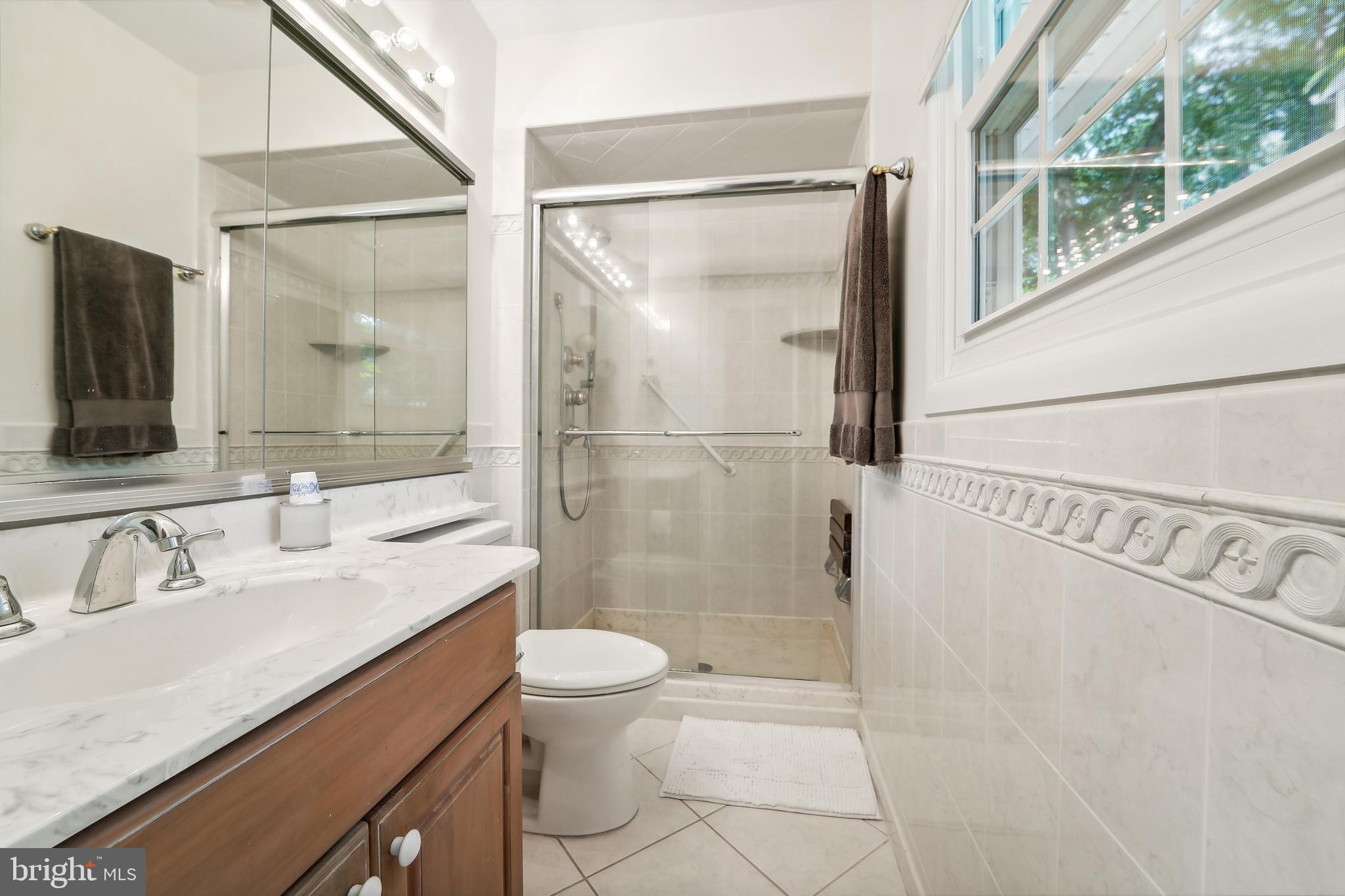 CROFTON TOWNE/PARK - Residential