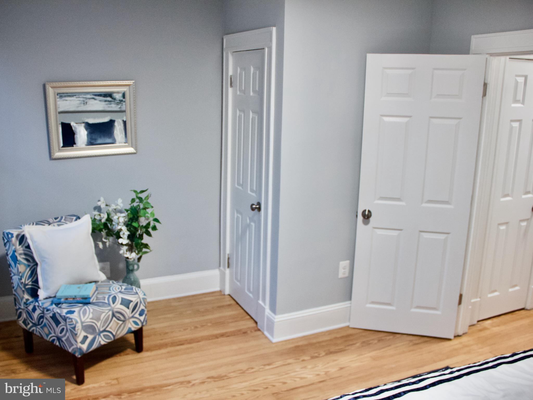 MEDFIELD - Residential