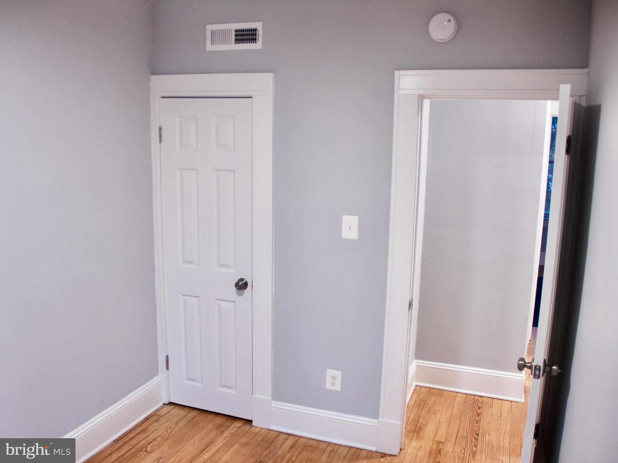 MEDFIELD - Residential