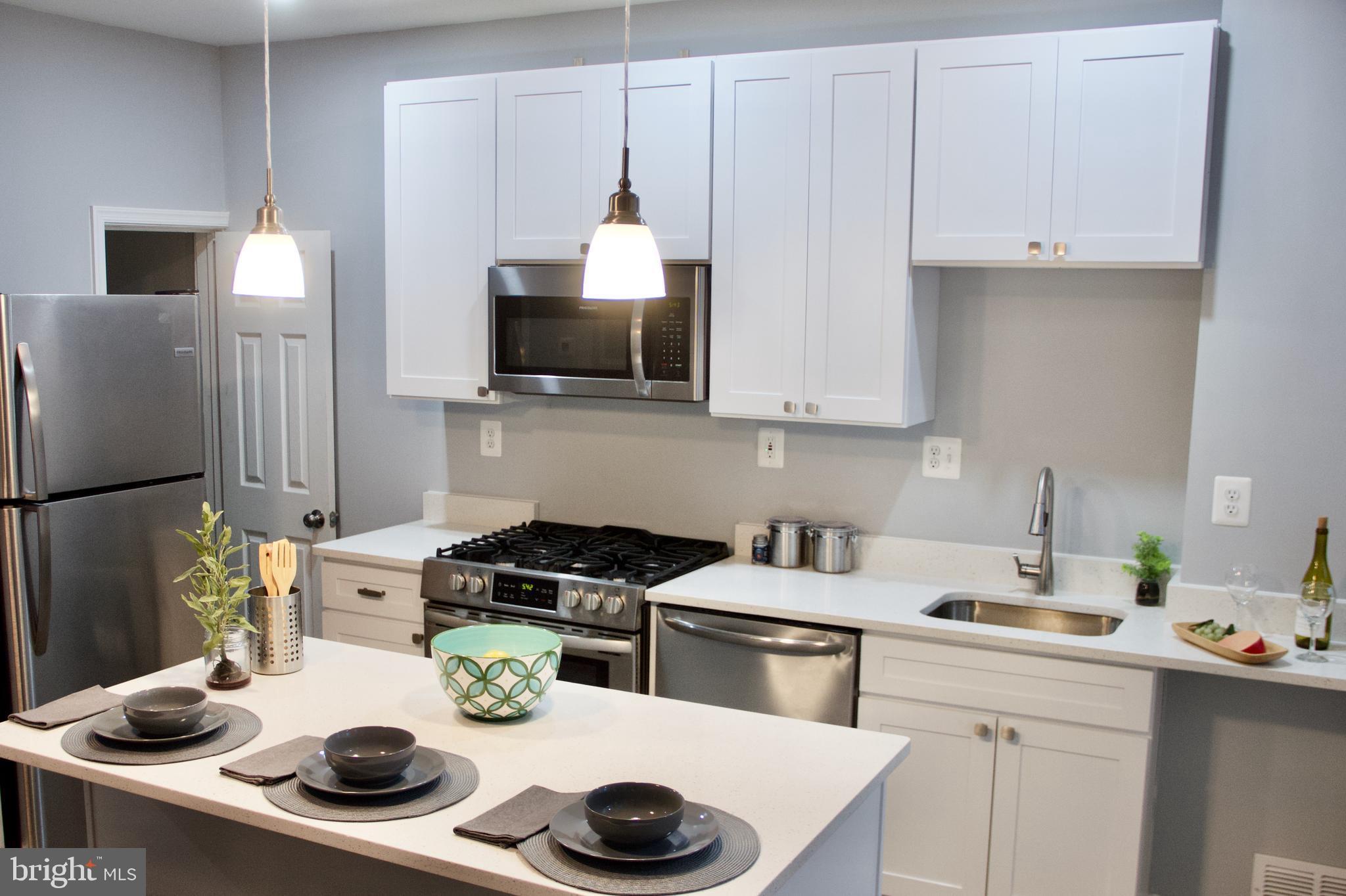 MEDFIELD - Residential