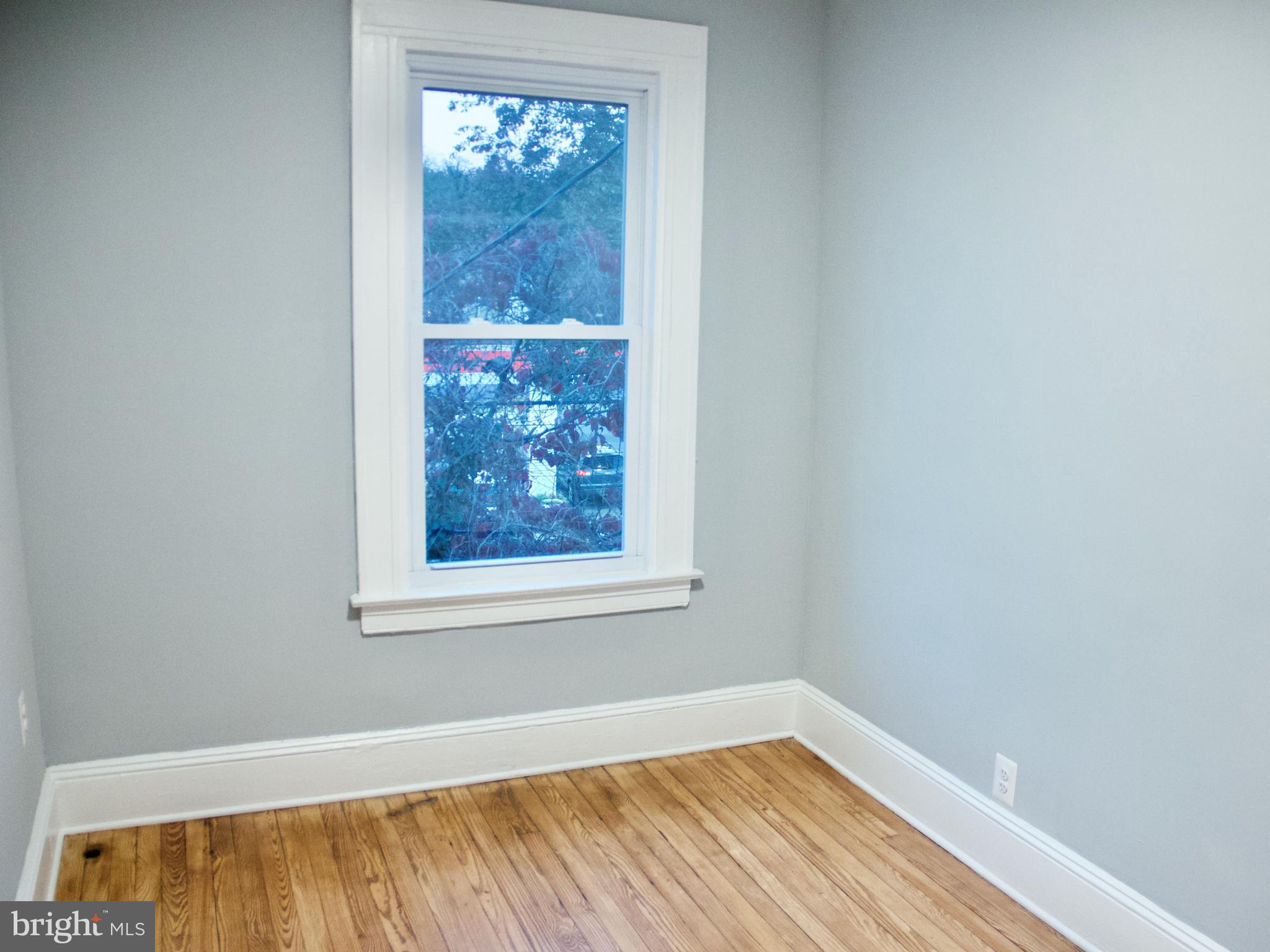 MEDFIELD - Residential