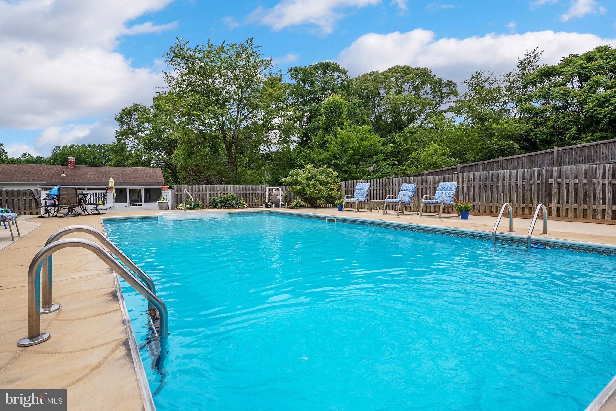 SHORE ACRES - Residential