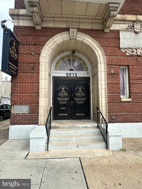 Photo of 5913 Chestnut Street, PHILADELPHIA, PA 19139 (MLS # PAPH2670418)