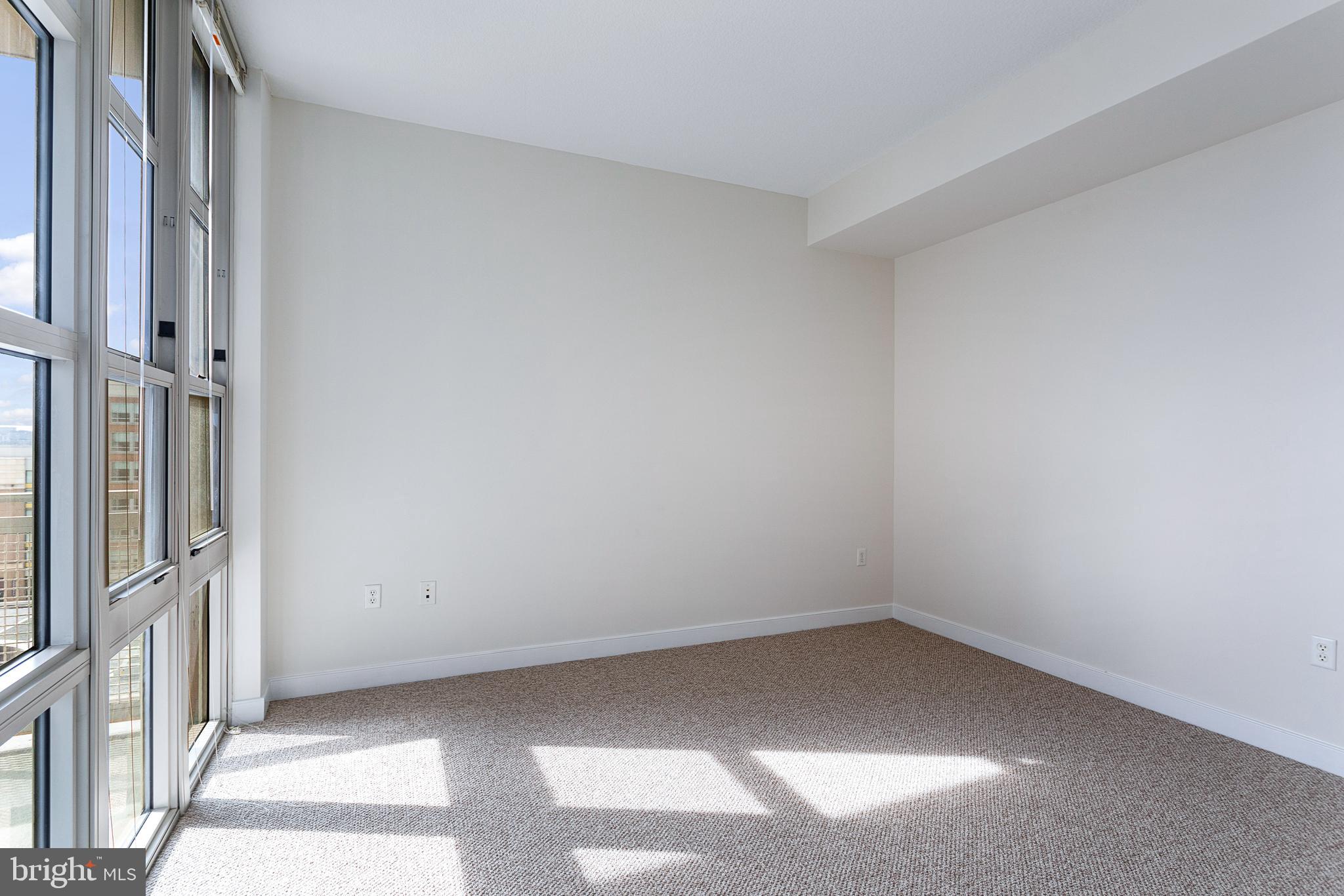 NATIONAL HARBOR - Residential Lease