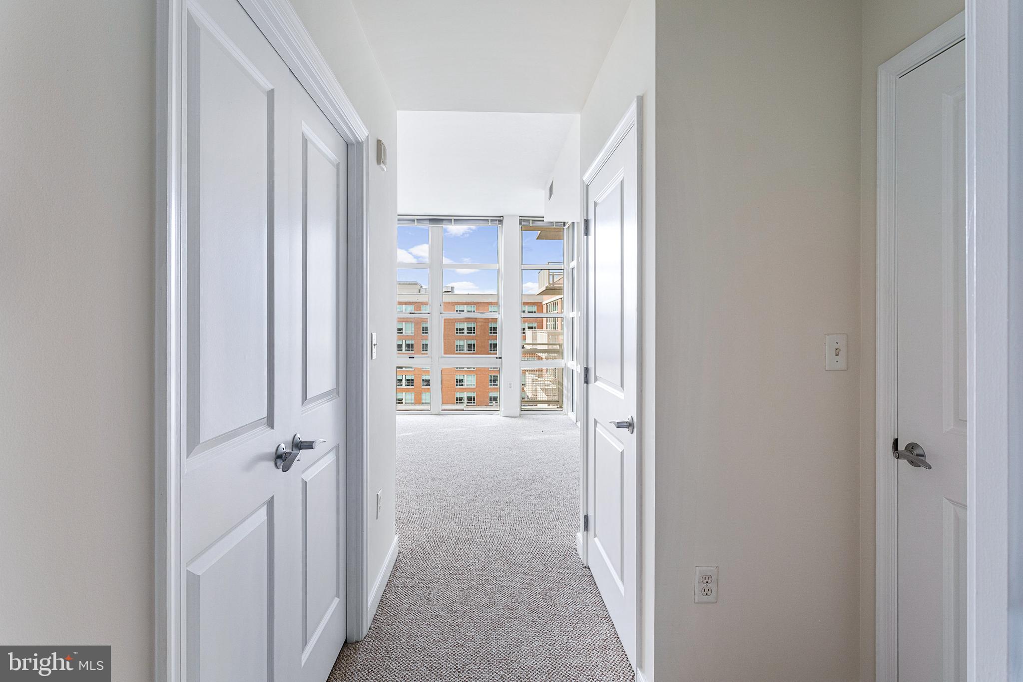 NATIONAL HARBOR - Residential Lease