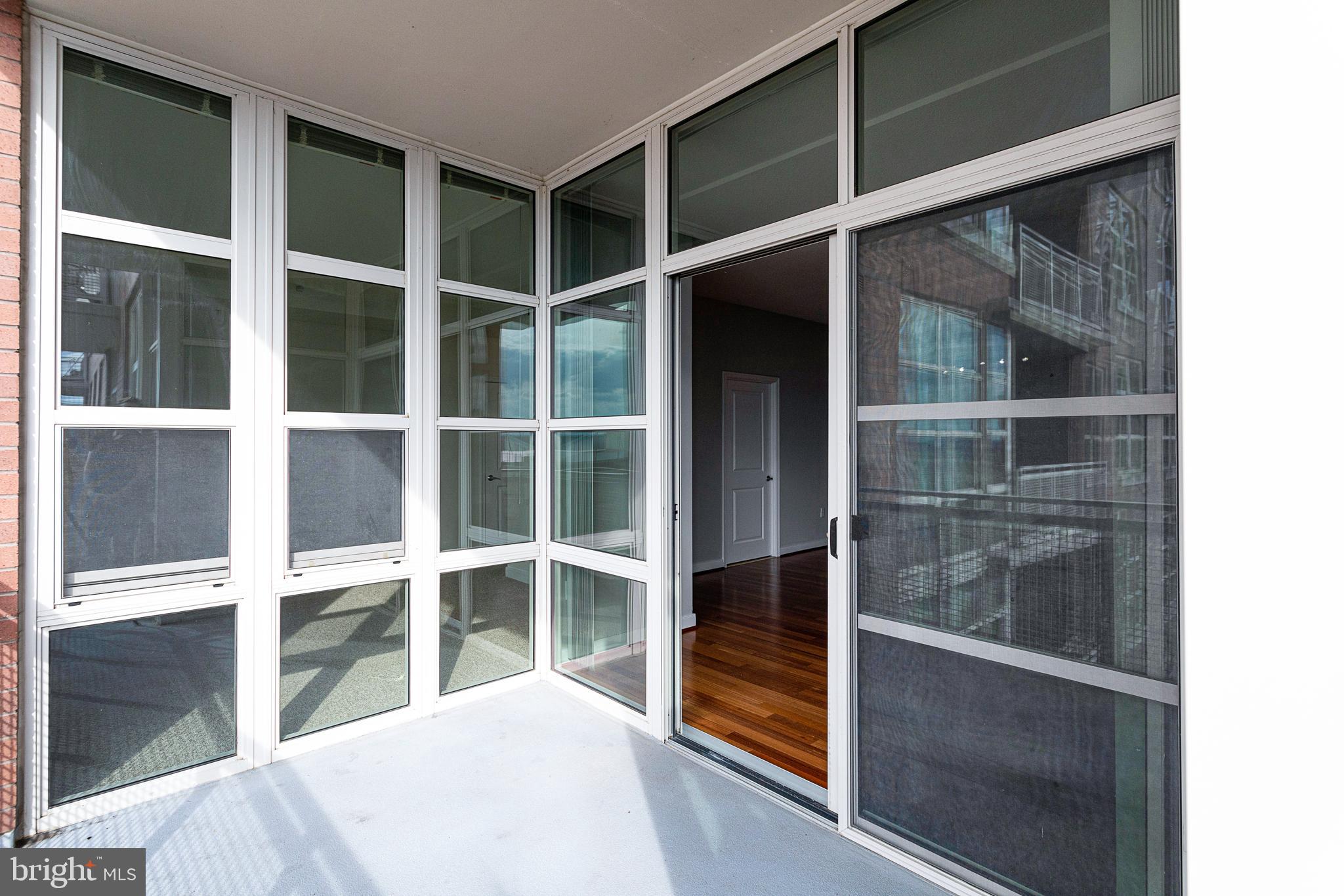 NATIONAL HARBOR - Residential Lease