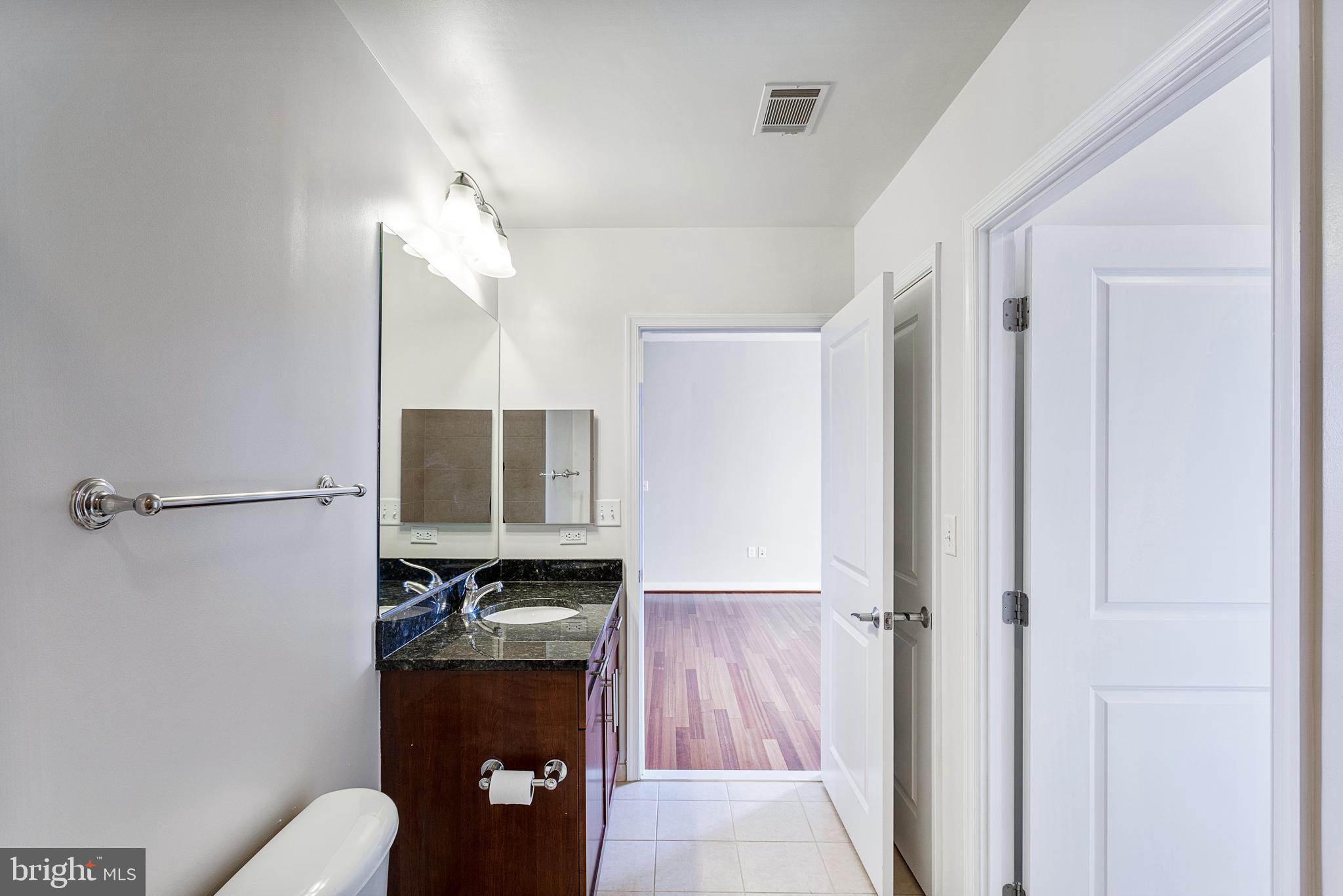 NATIONAL HARBOR - Residential Lease