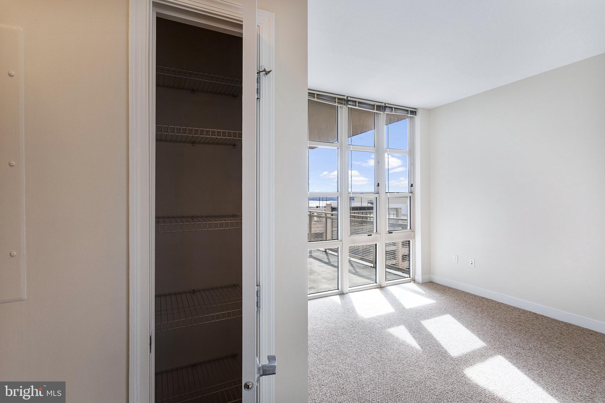 NATIONAL HARBOR - Residential Lease