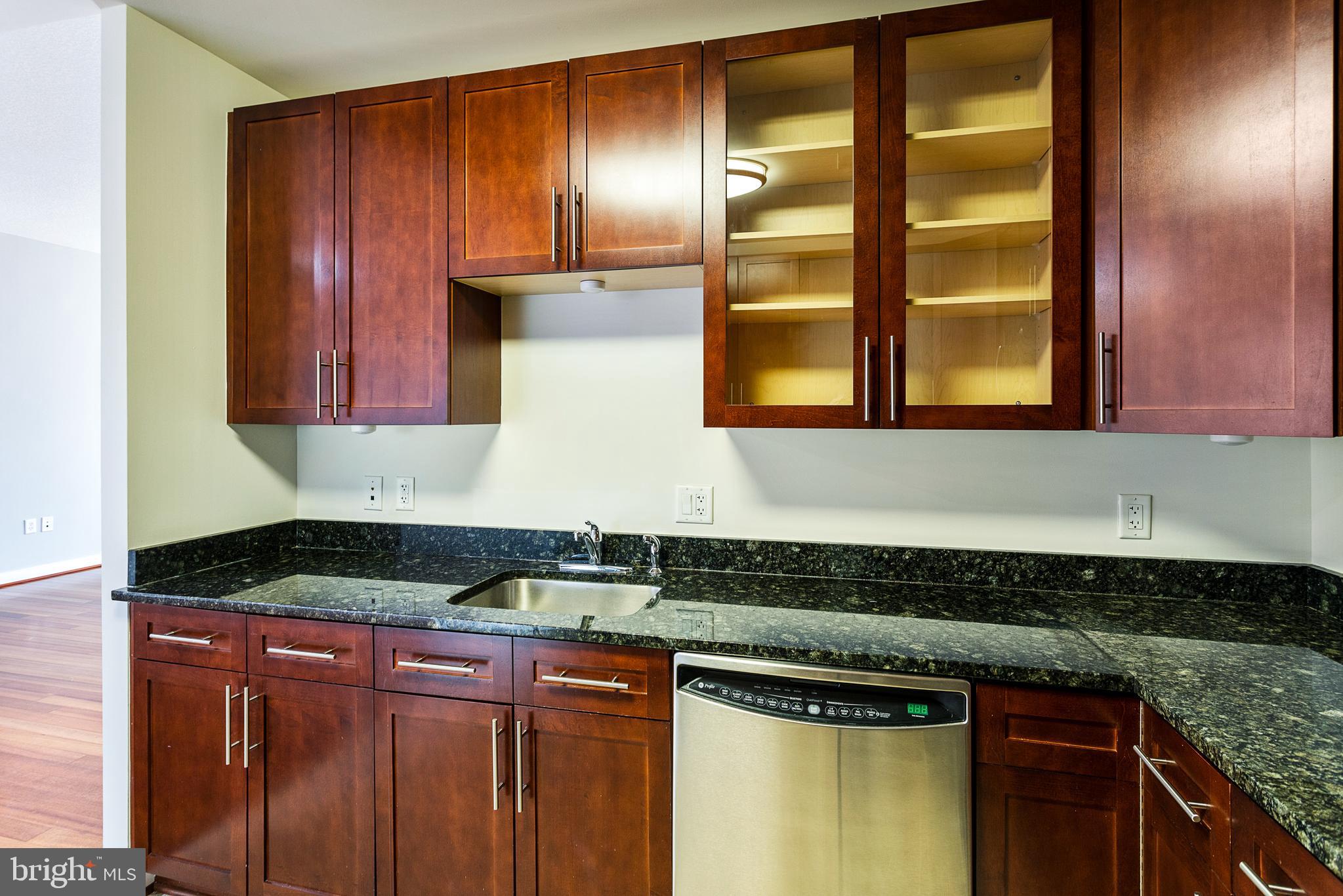 NATIONAL HARBOR - Residential Lease