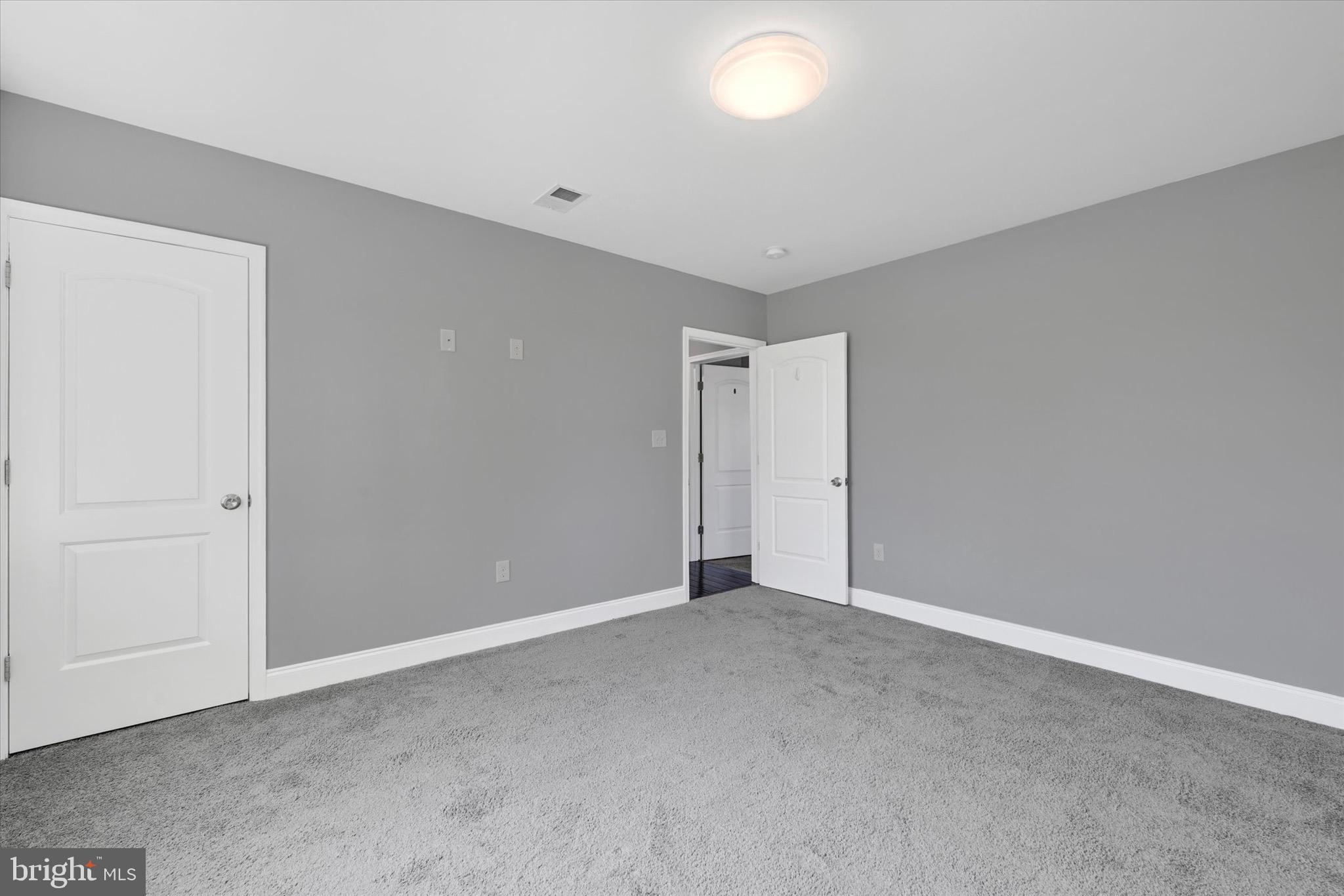 ROSEDALE - Residential