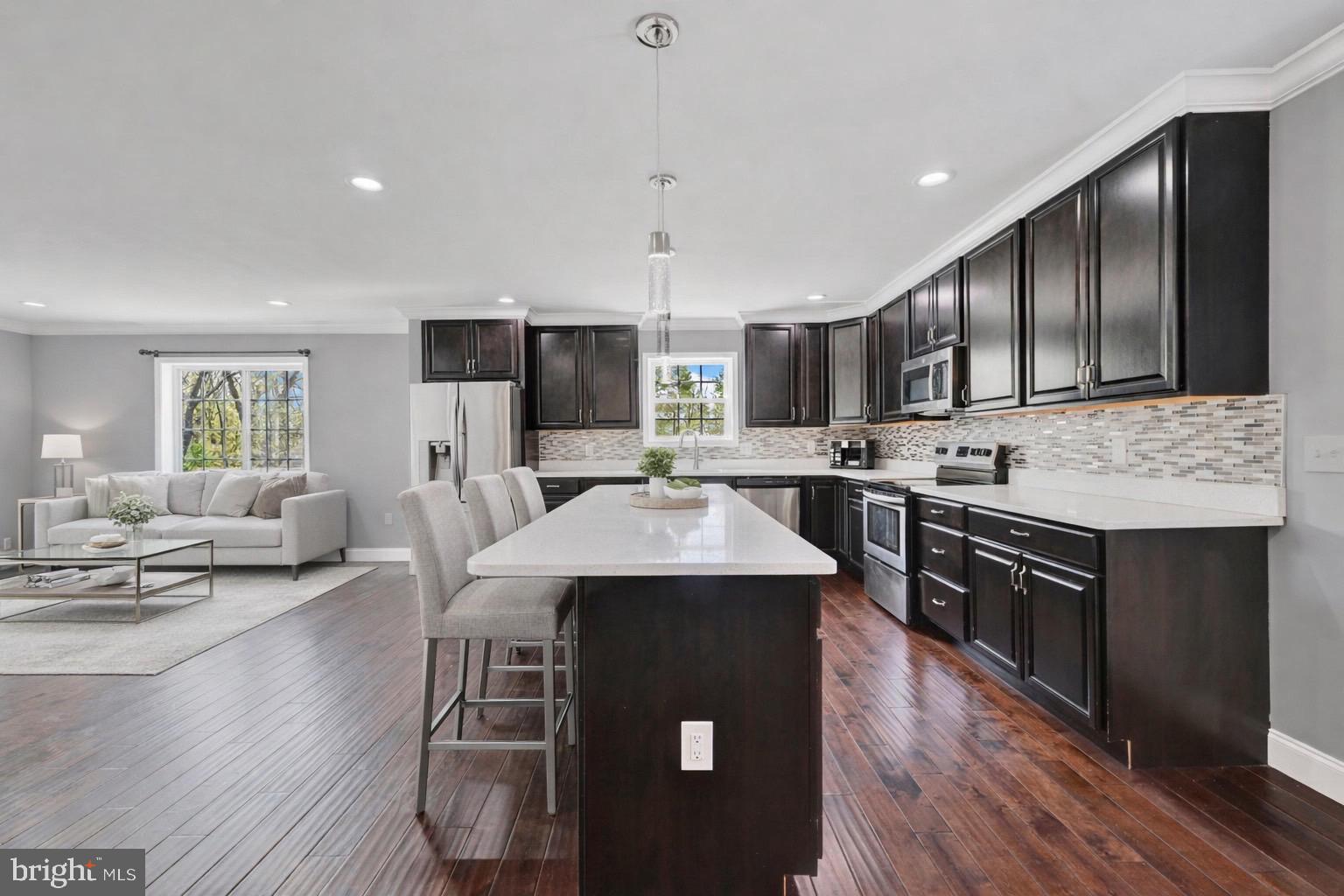 ROSEDALE - Residential