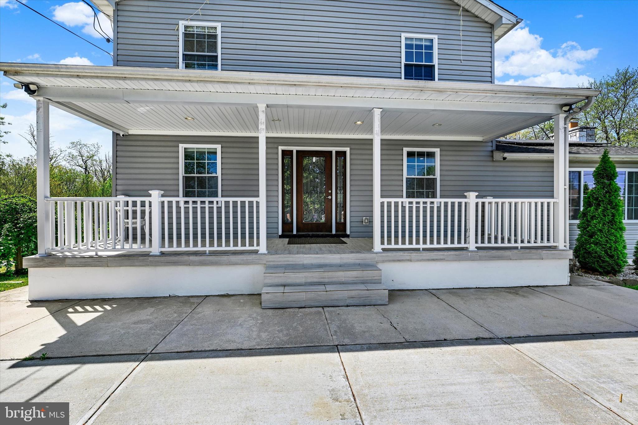 ROSEDALE - Residential