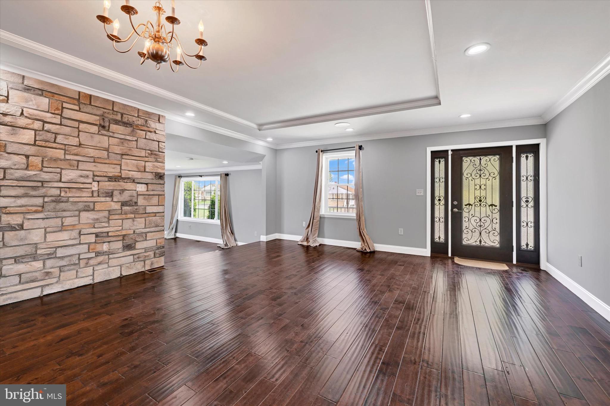 ROSEDALE - Residential