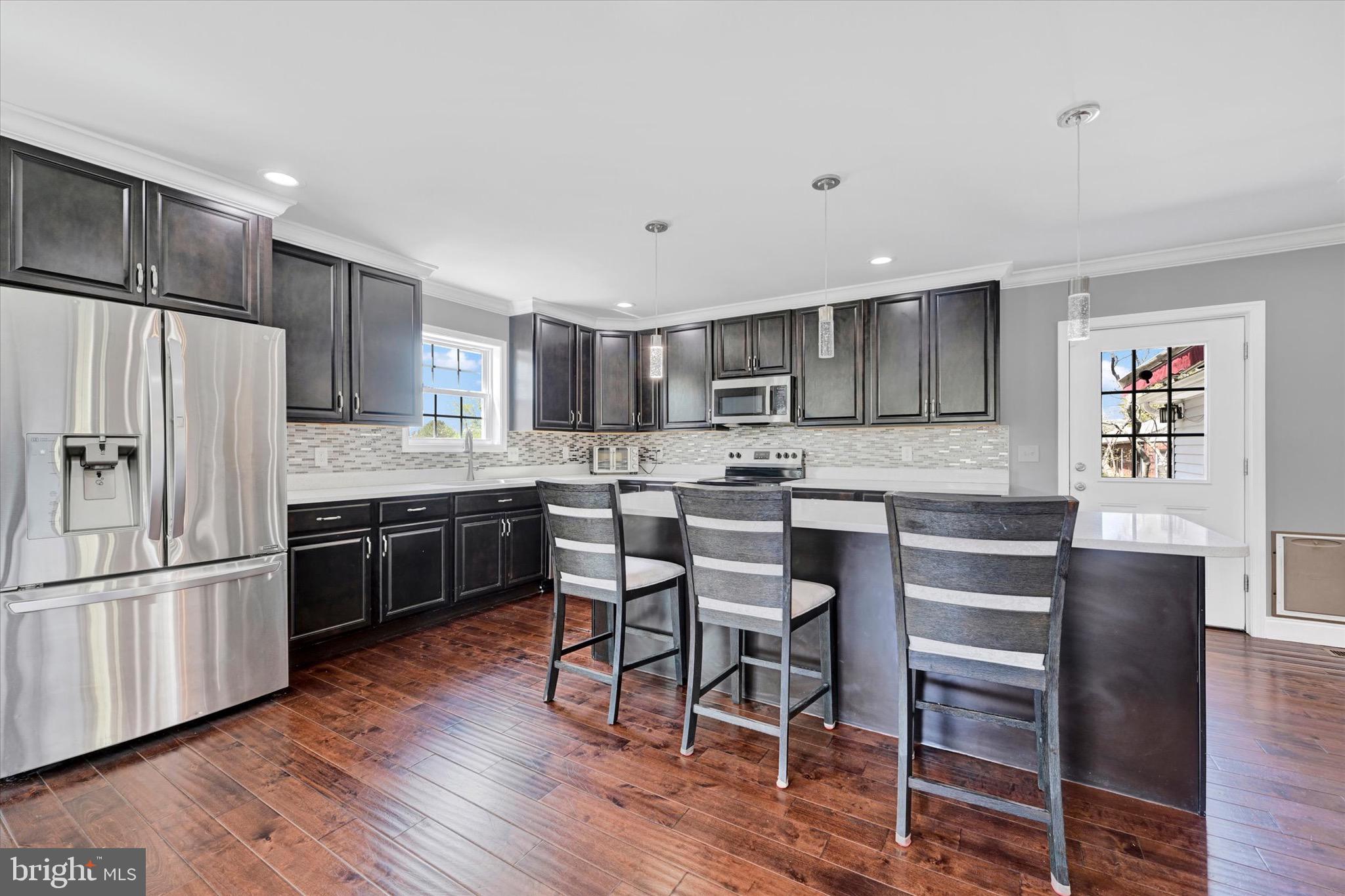 ROSEDALE - Residential