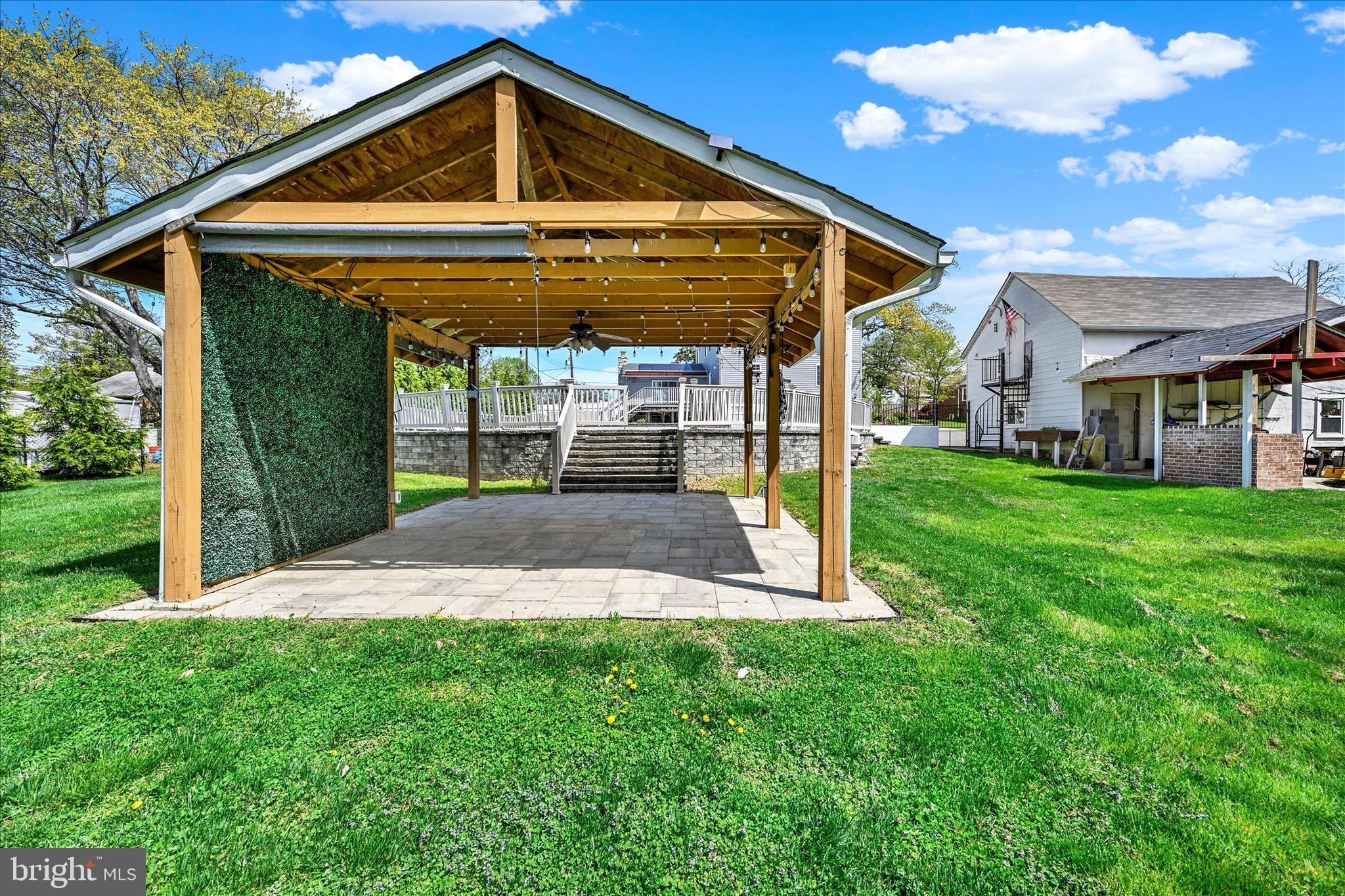 ROSEDALE - Residential