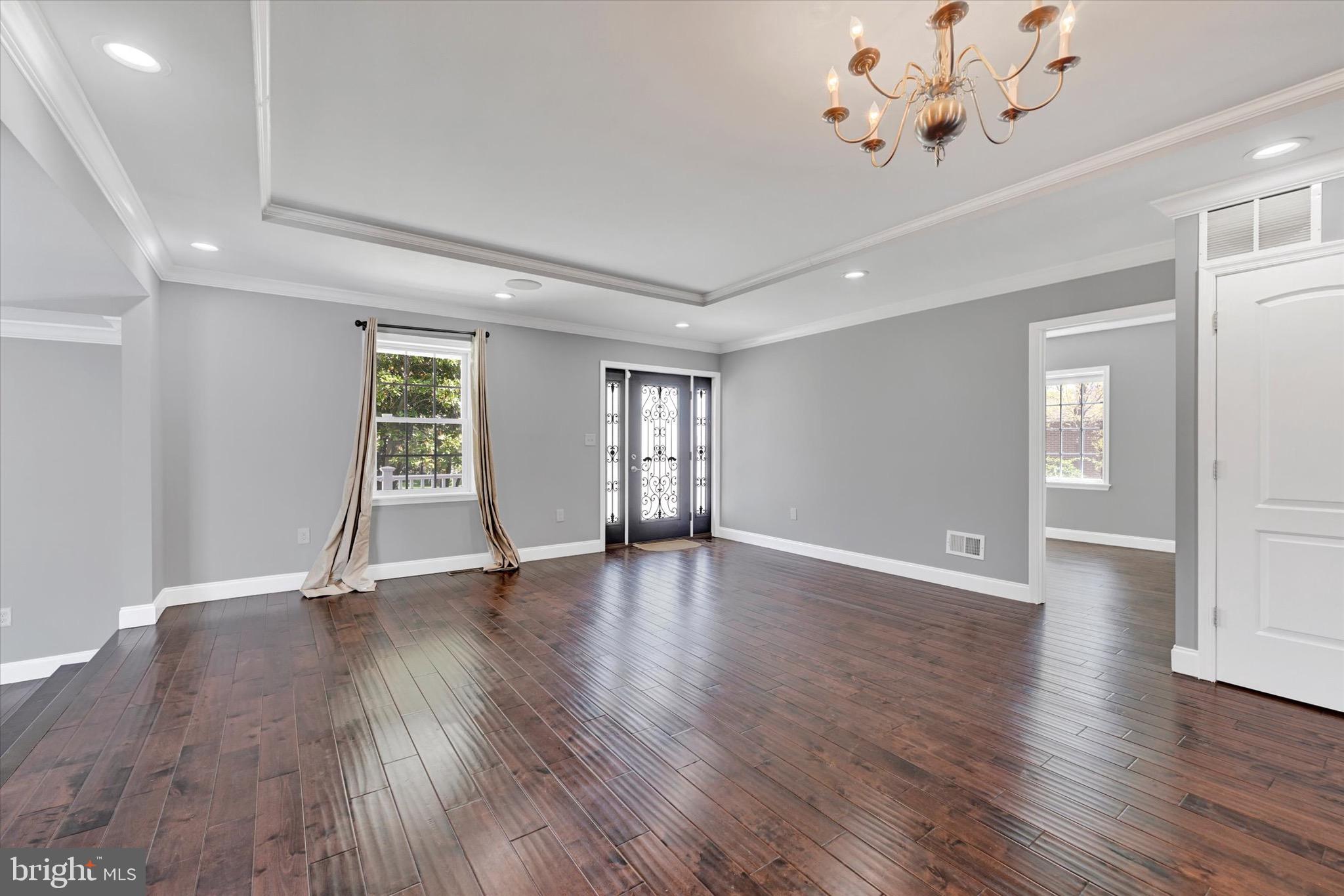 ROSEDALE - Residential