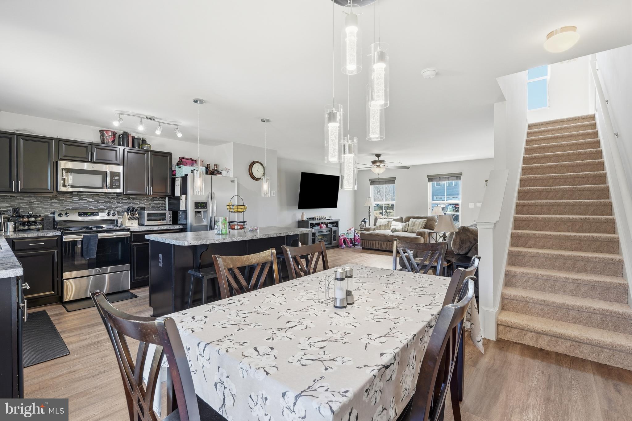 RAPPAHONNOCK LANDING - Residential