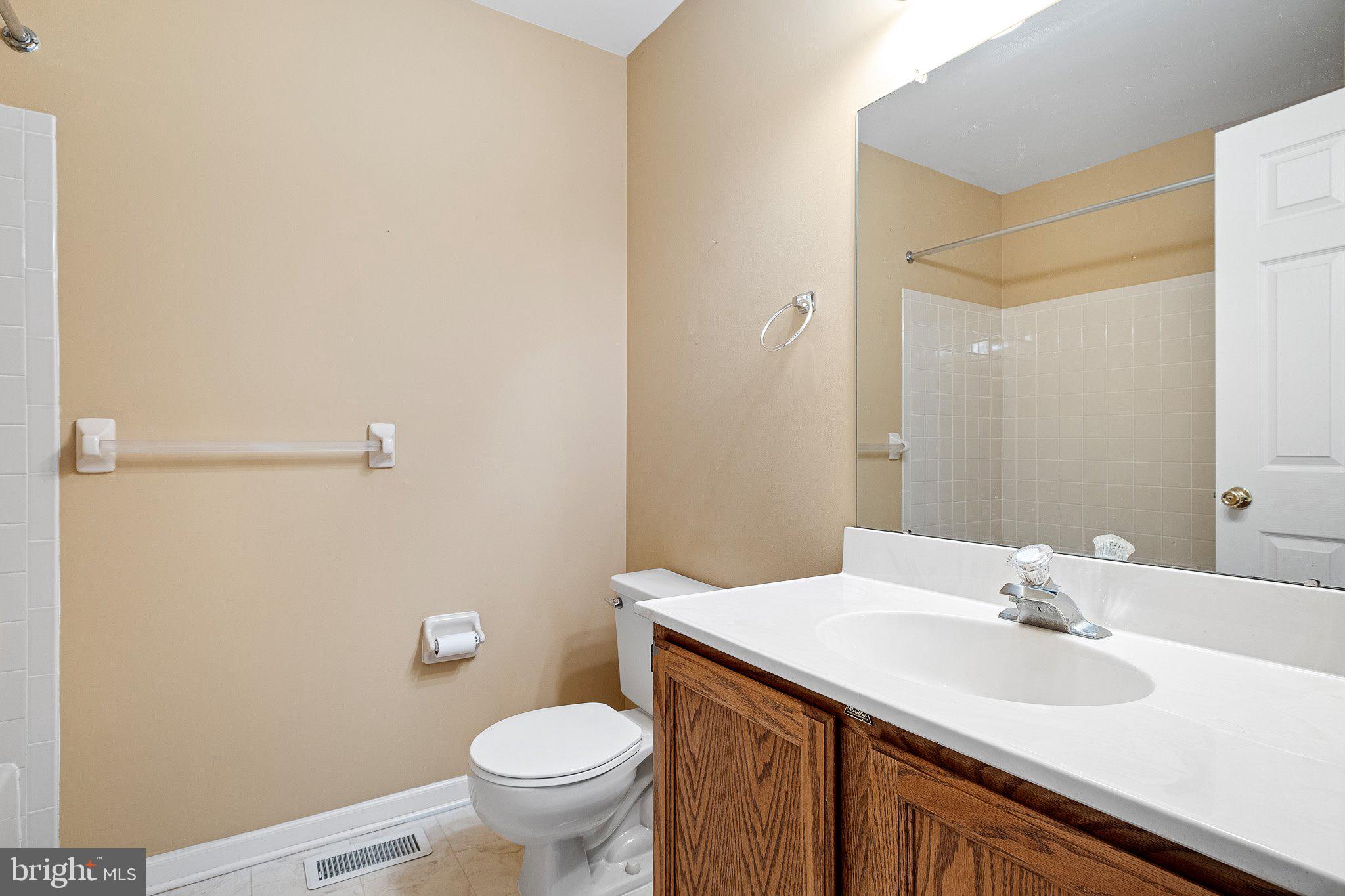 POWDER MILL - Residential Lease