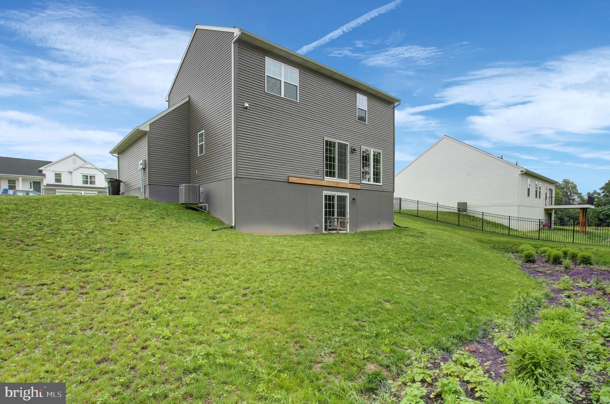 125 TAMMY DRIVE