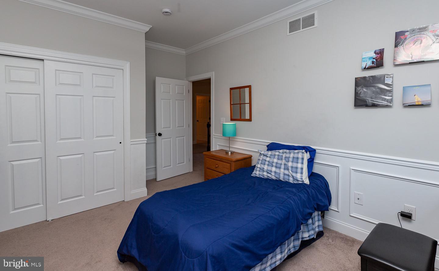 OAKMONT - Residential