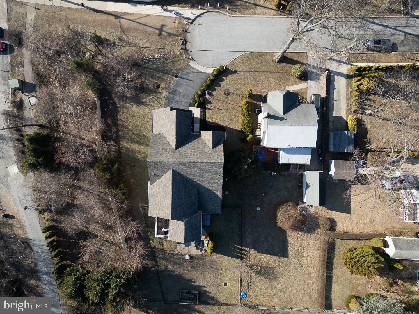 OAKMONT - Residential