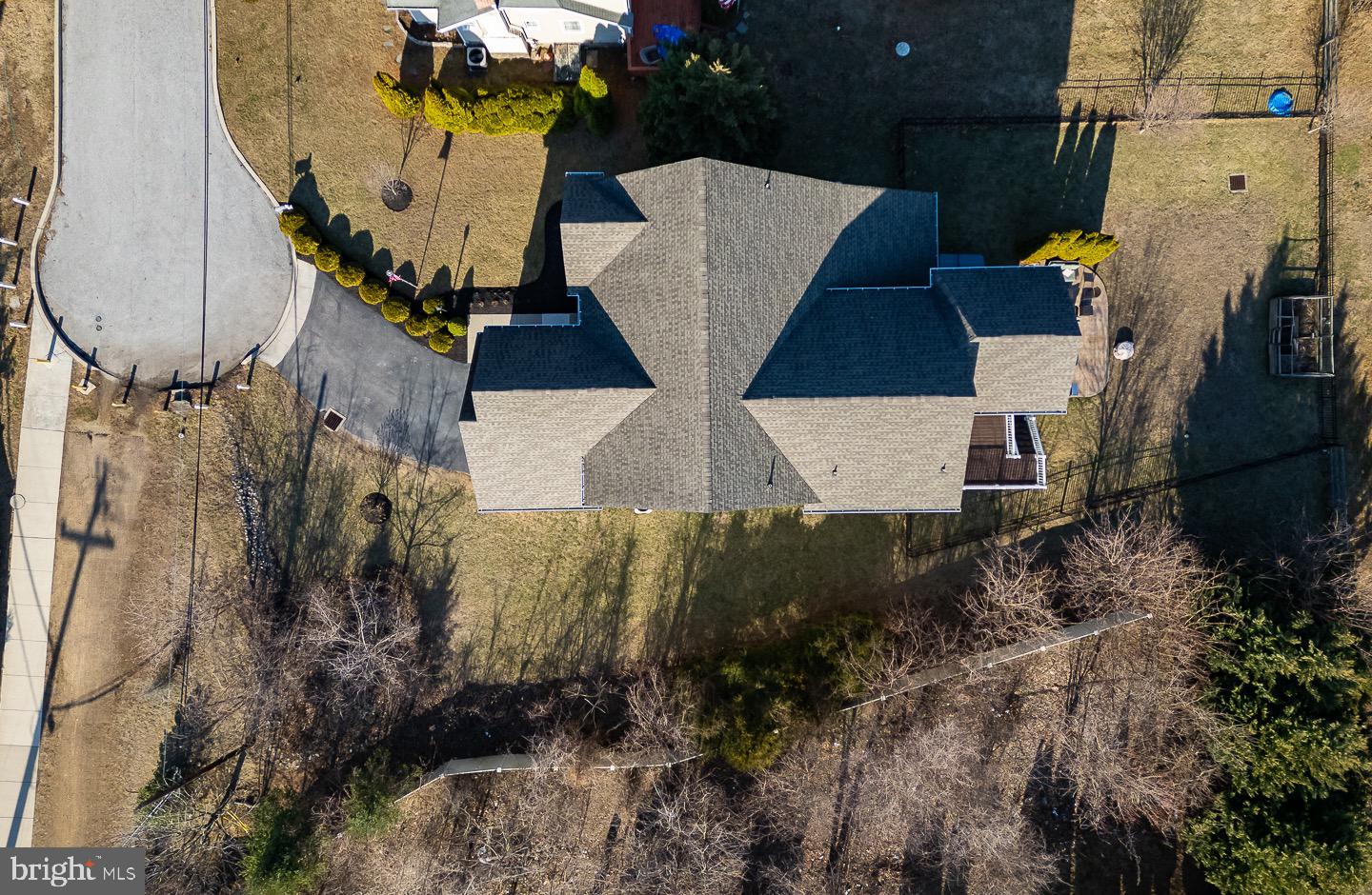 OAKMONT - Residential