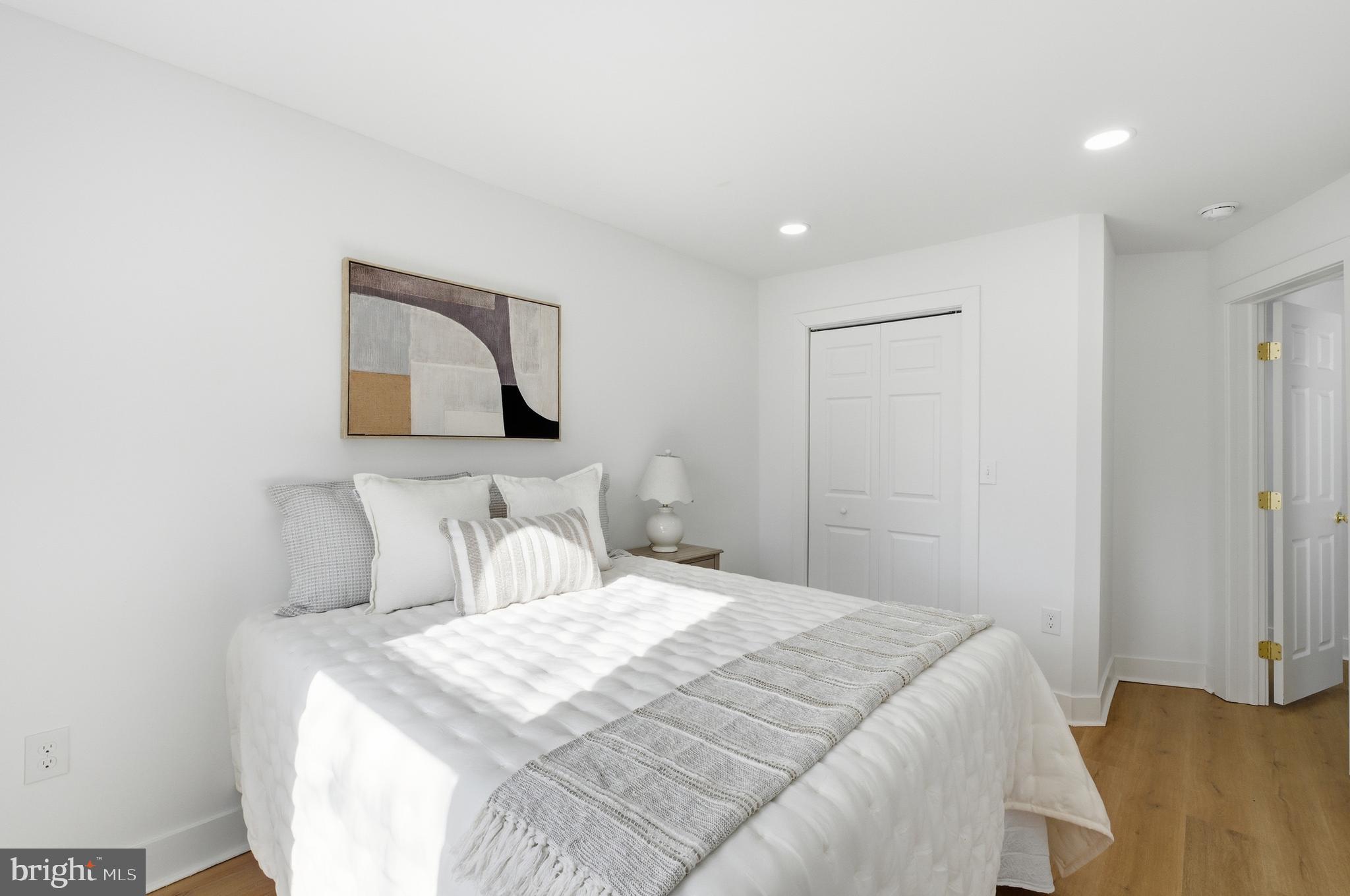 PIMLICO - Residential