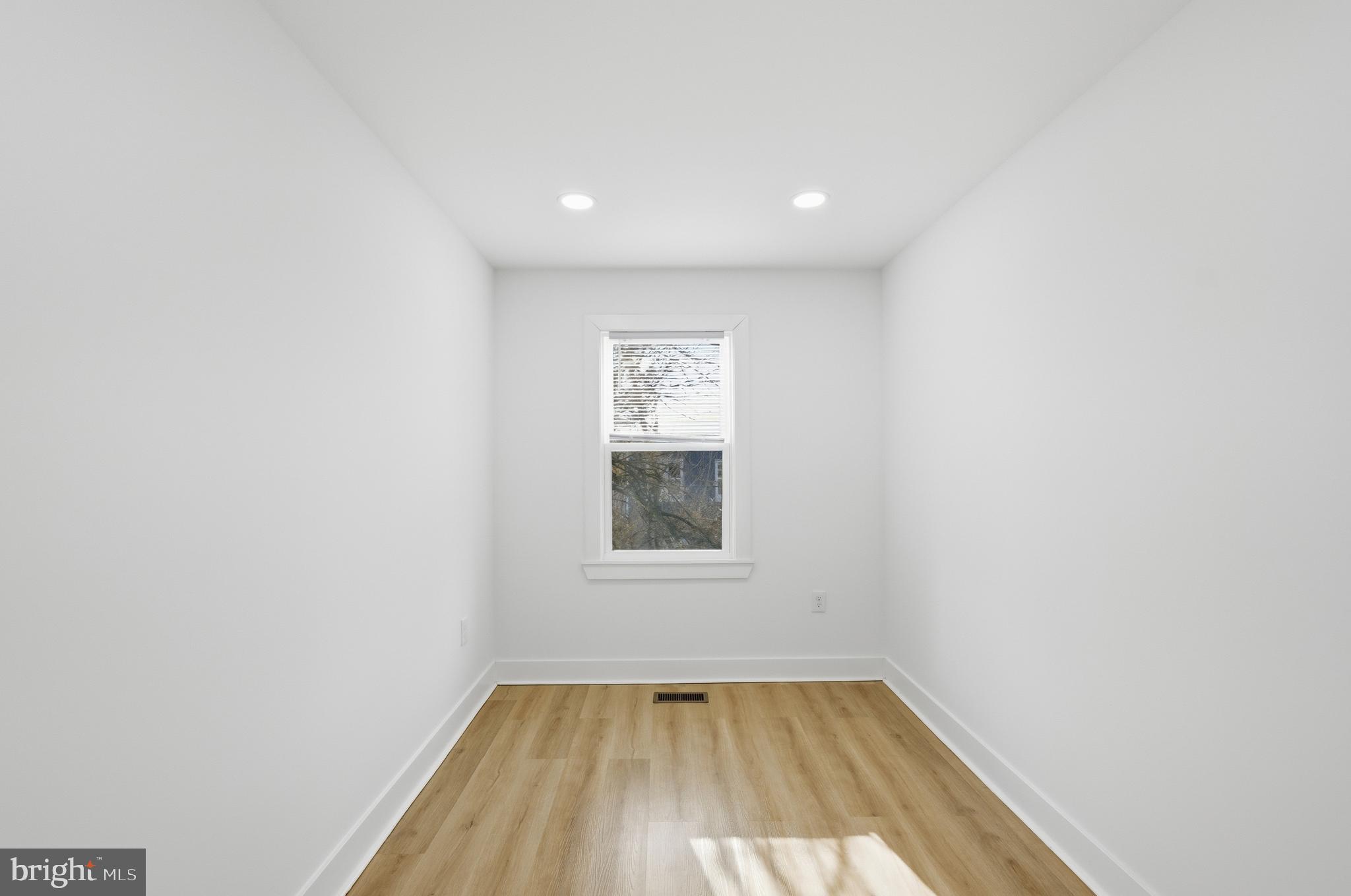 PIMLICO - Residential