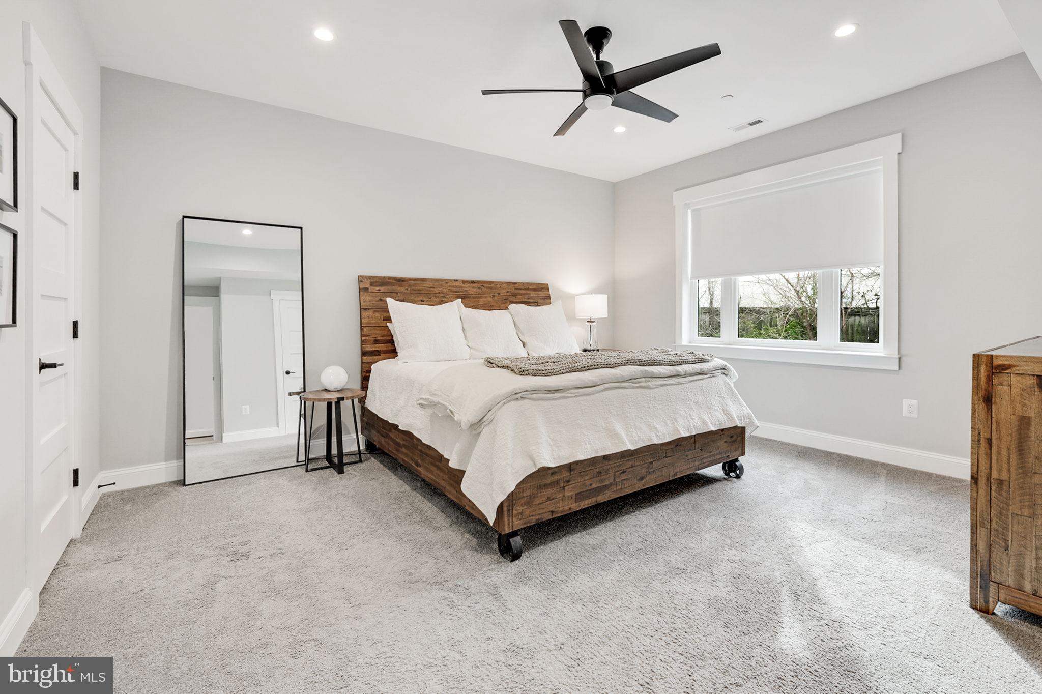 DOUGLAS PARK - Residential