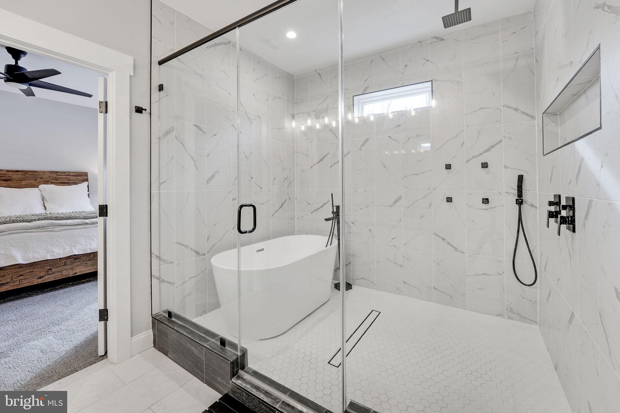 DOUGLAS PARK - Residential