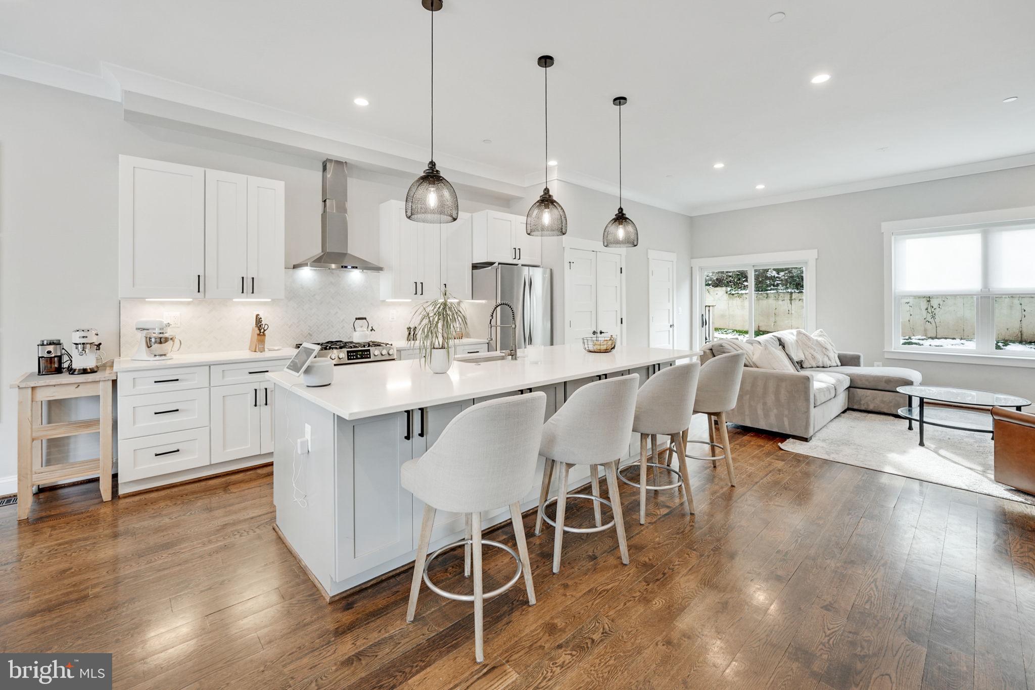 DOUGLAS PARK - Residential