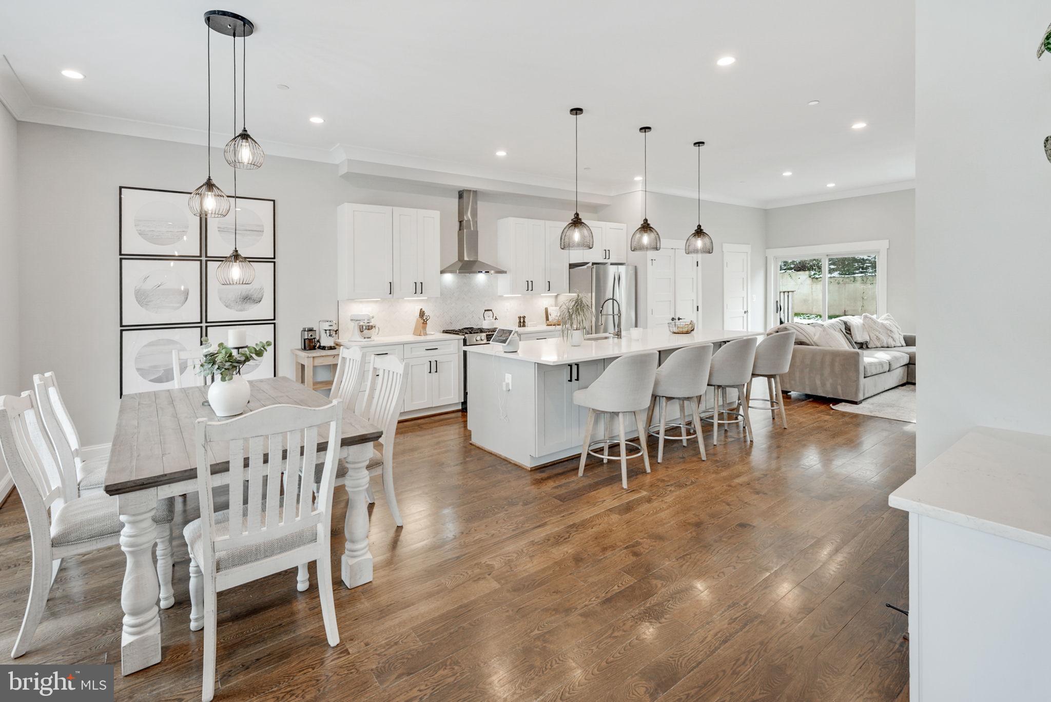 DOUGLAS PARK - Residential