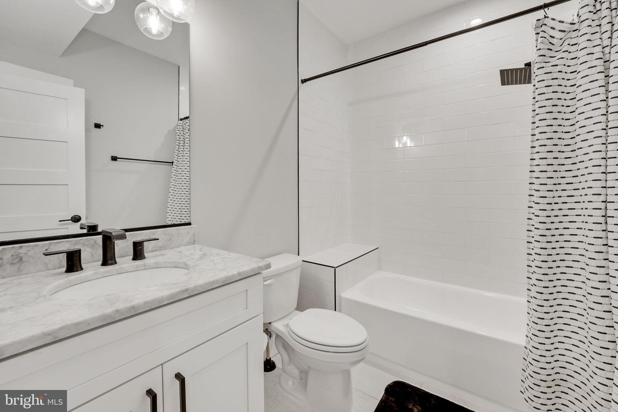 DOUGLAS PARK - Residential