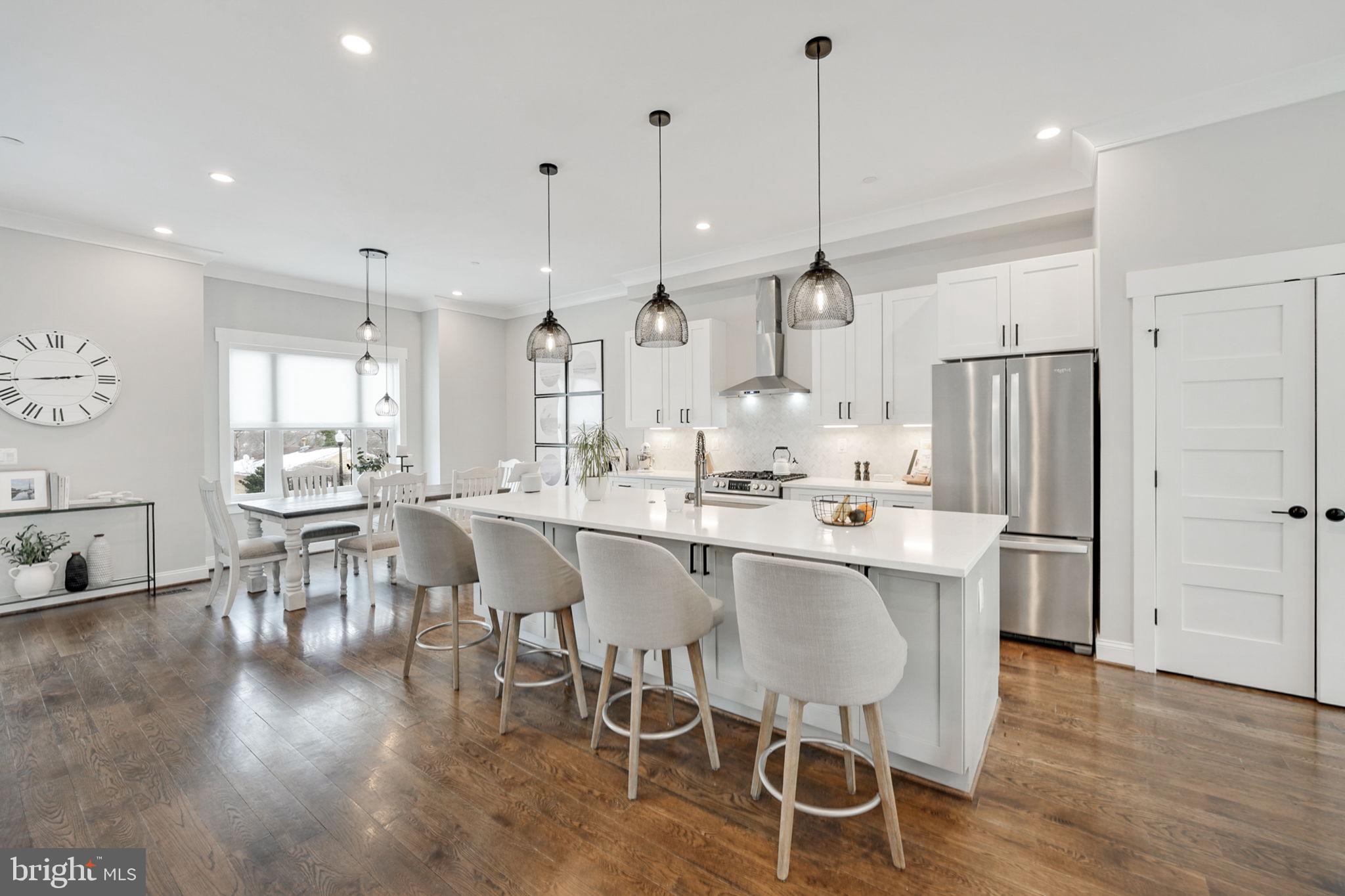 DOUGLAS PARK - Residential