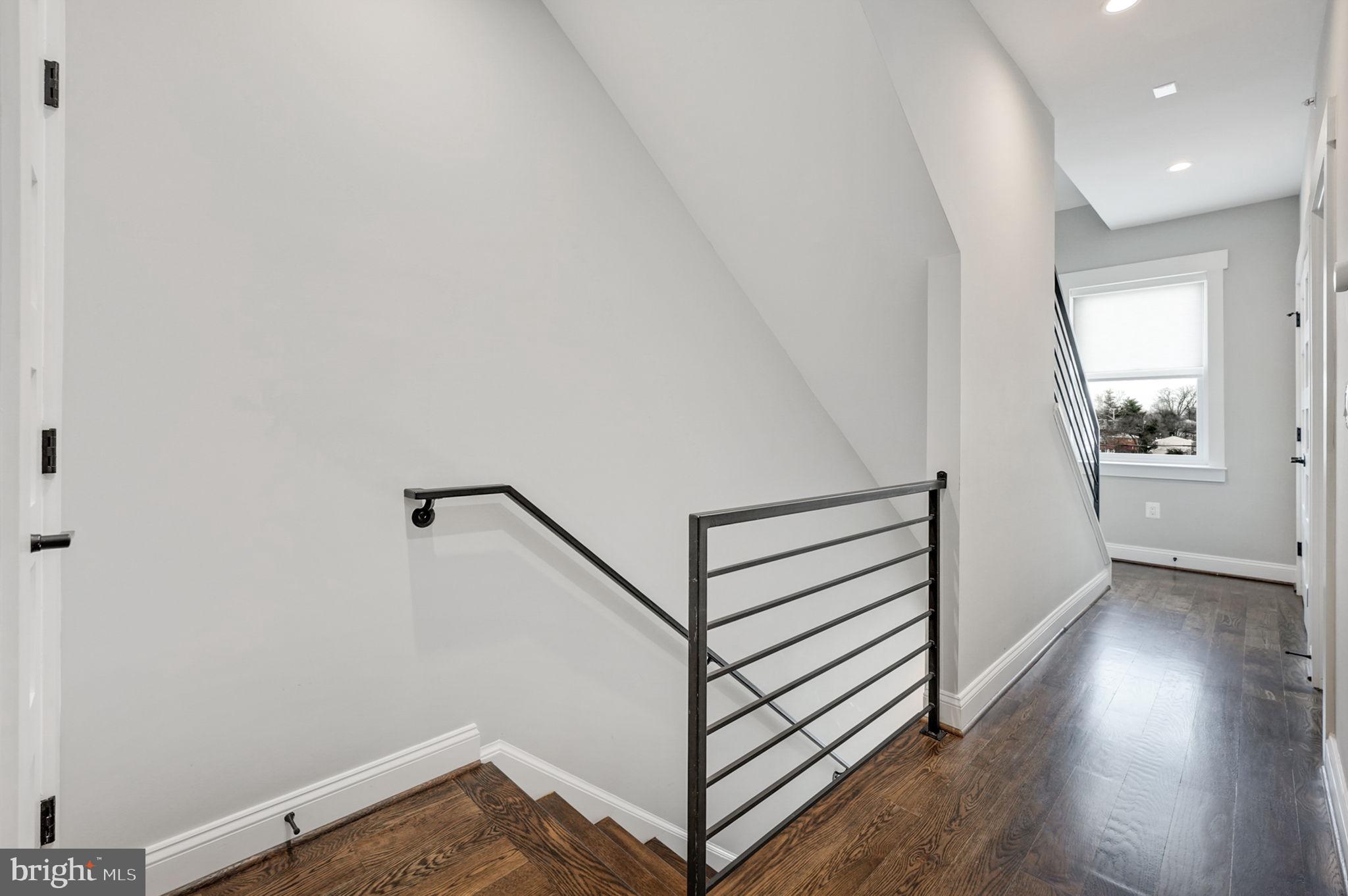 DOUGLAS PARK - Residential