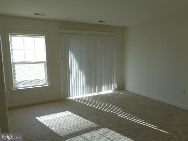 BLOOMS MILL - Residential Lease