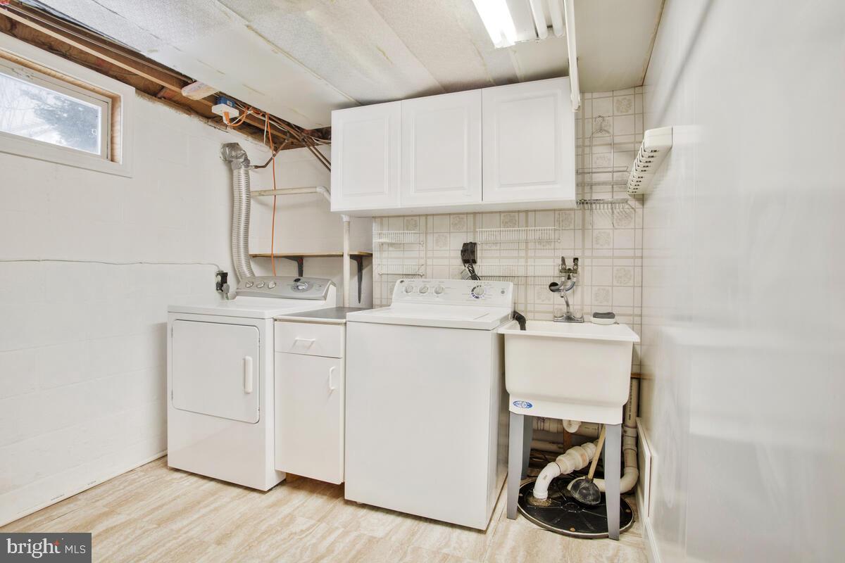 FERNDALE FARMS - Residential