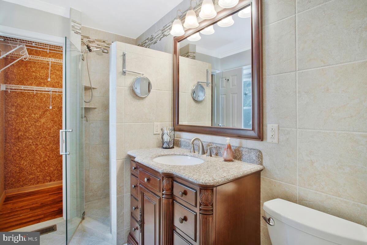 FERNDALE FARMS - Residential