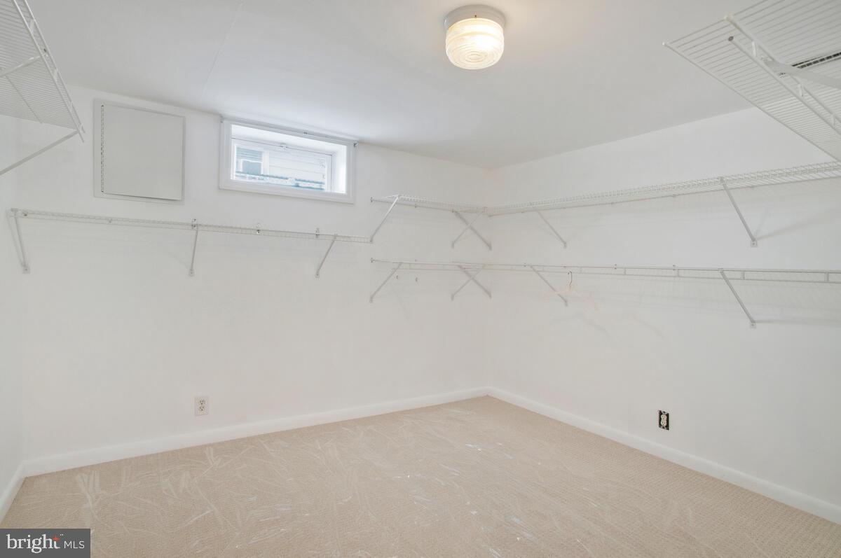 FERNDALE FARMS - Residential