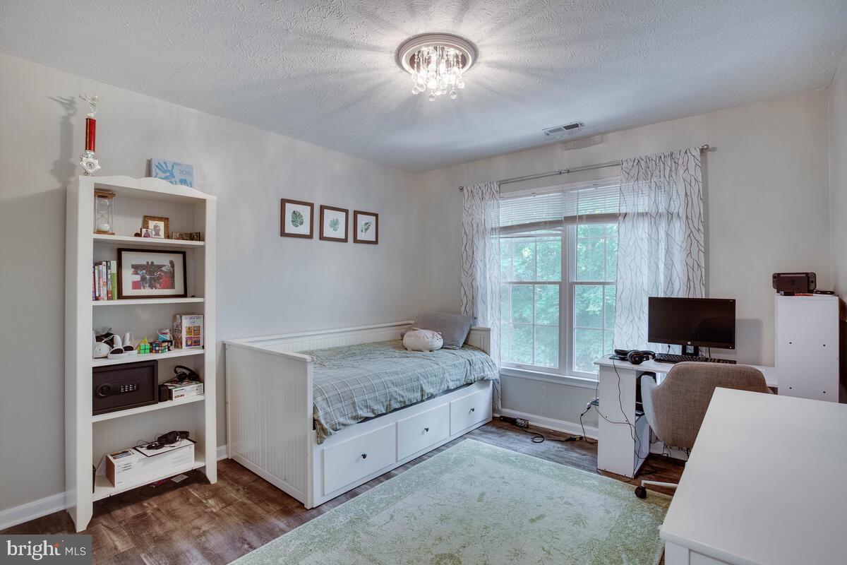 PEPPER RIDGE OF WILDEWOOD - Residential