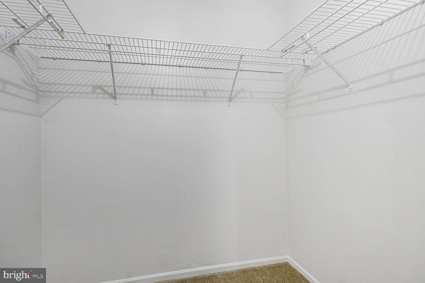 LEISURE WORLD - Residential