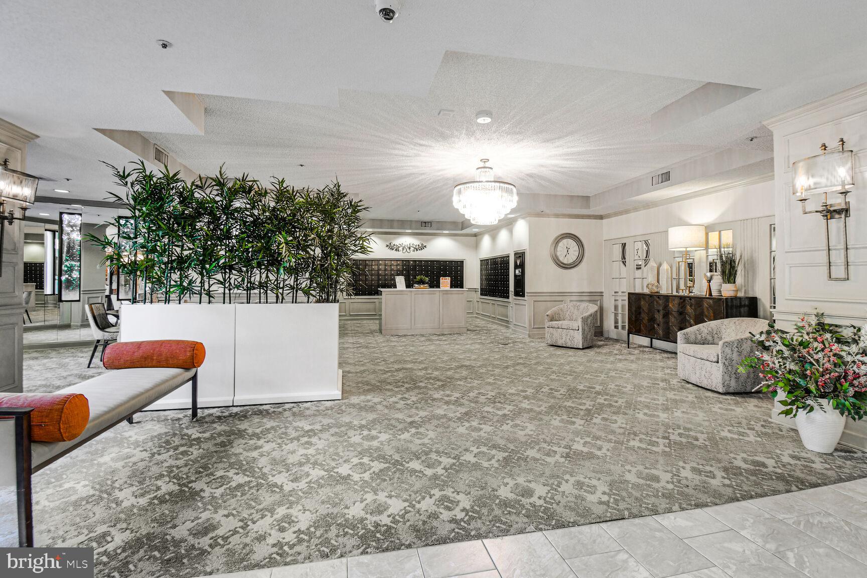 LEISURE WORLD - Residential